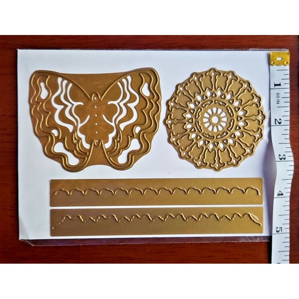 Anna Griffin Butterfly Medallion Cut & Emboss‎ Die Set New - Picture 2 of 3